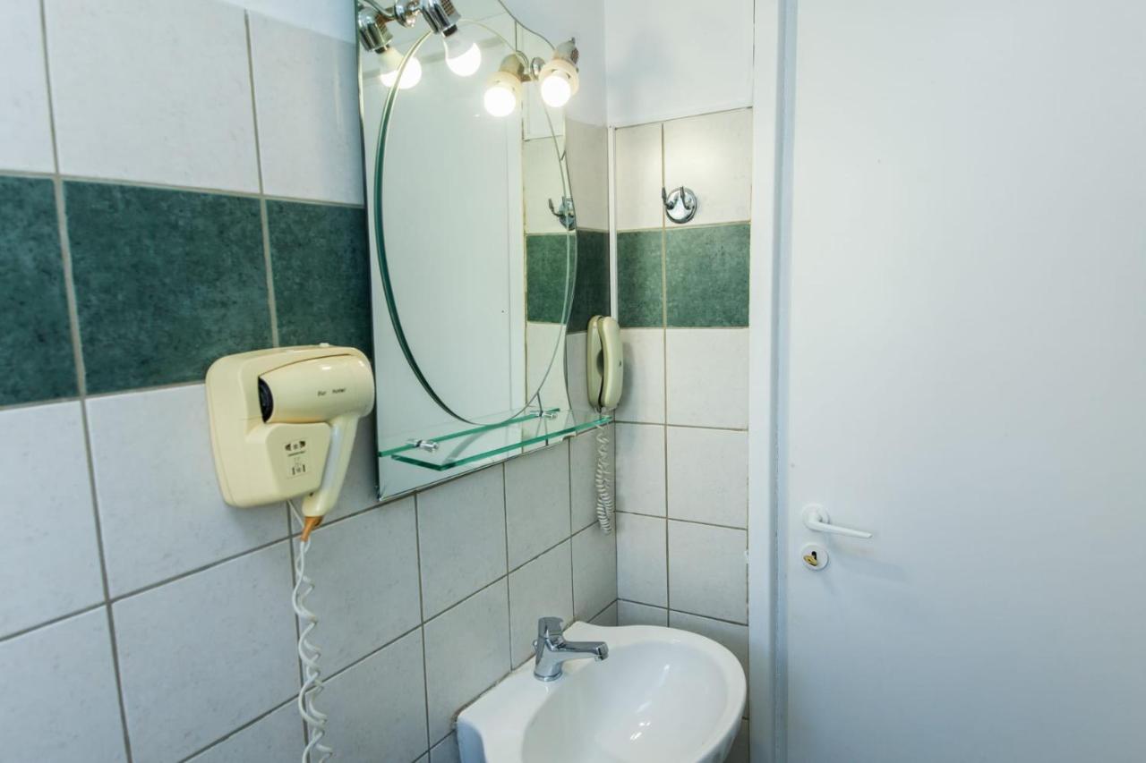 Silver Hotel Athens Double Room With Balcony Extérieur photo